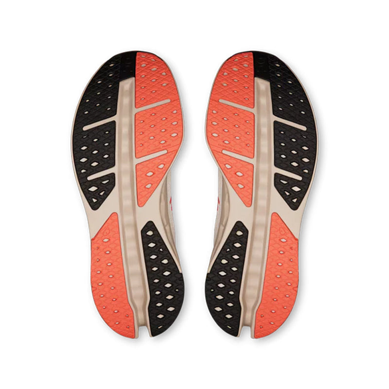 On Running Cloudsurfer Max Wide Salmon Laufschuhe
