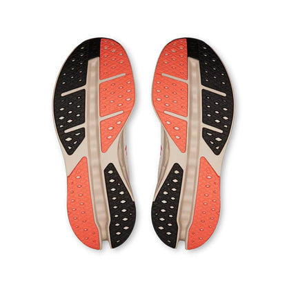 On Running Cloudsurfer Max Wide Salmon Laufschuhe