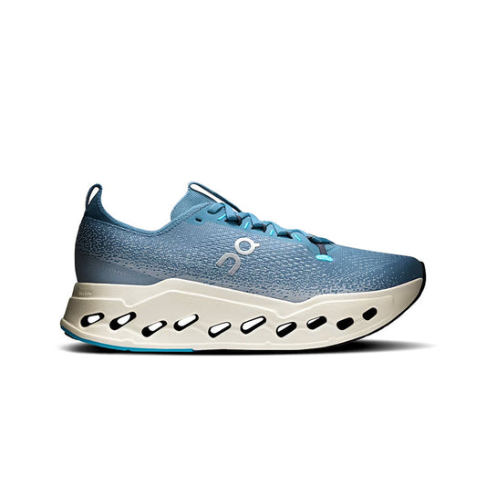 On Running Cloudsurfer Max Wide Sailor Trailrunning-Schuhe