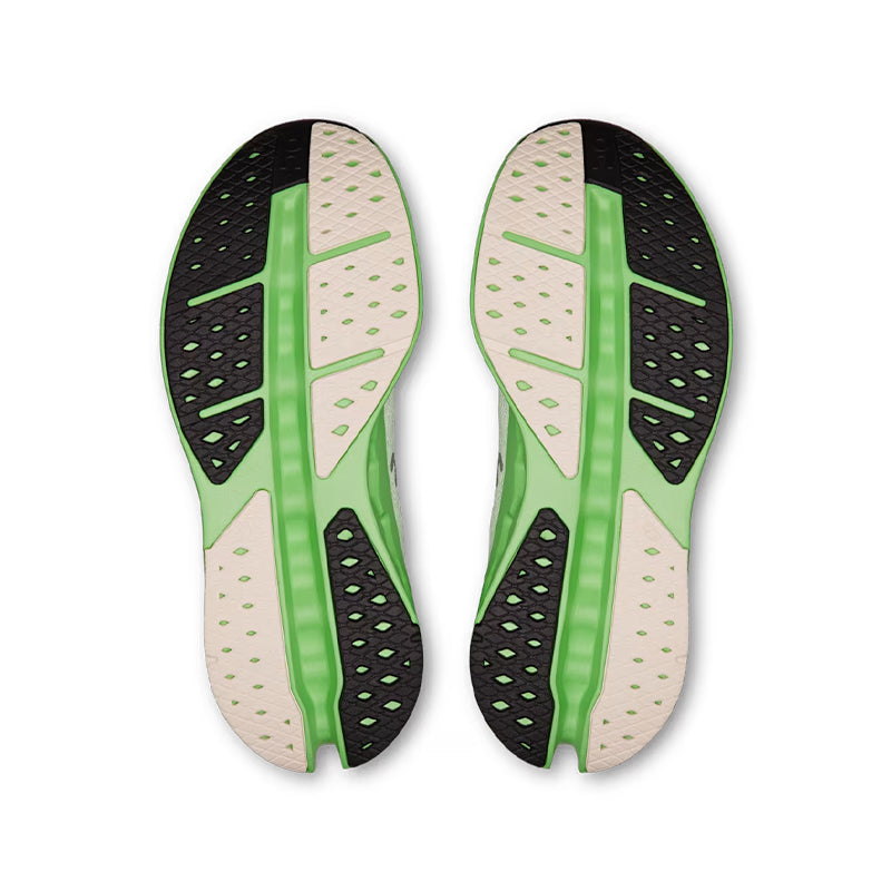 On Running Cloudsurfer Max Wide Honeydew Laufschuhe